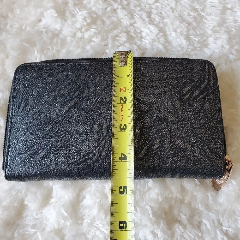 Women's Vegan Leather Embellished Black‎